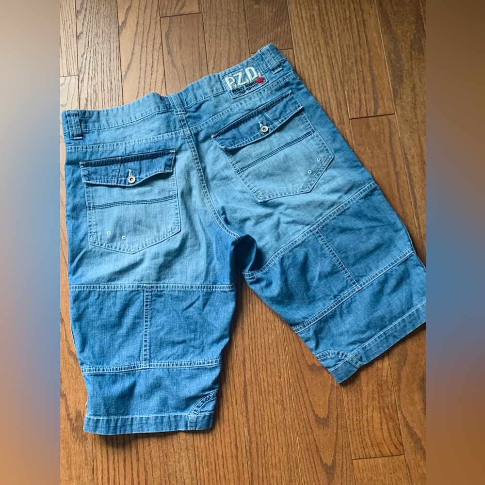 Point Zero P,Z,D denim shorts size 34 x 23